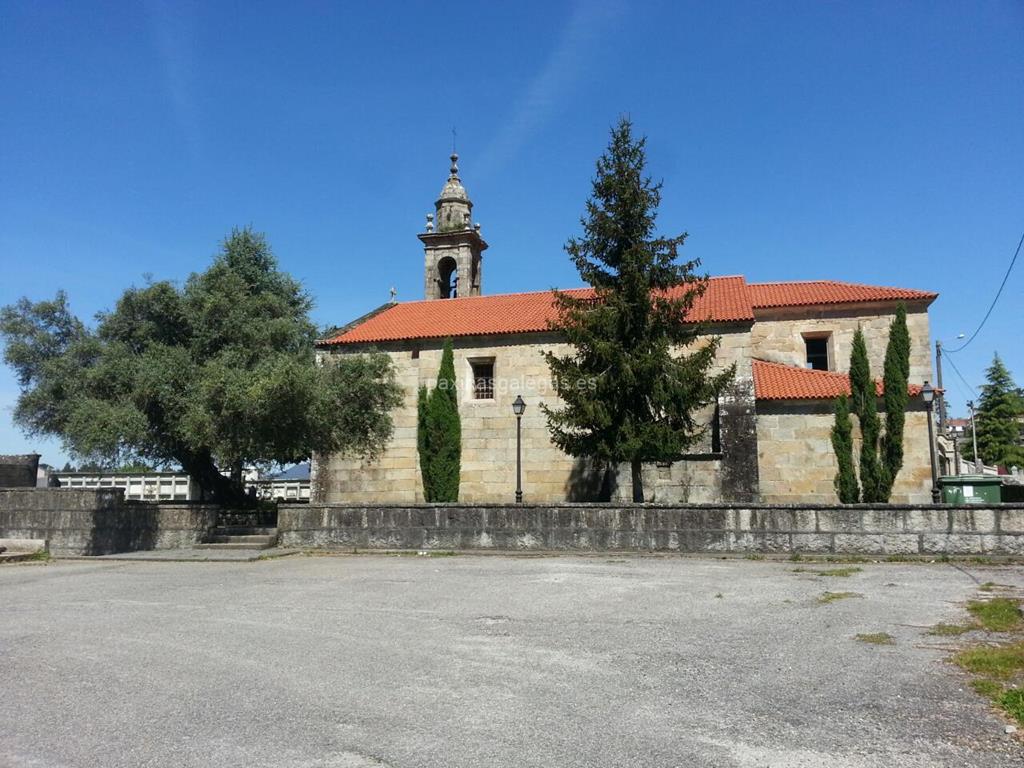 imagen principal Parroquia y Cementerio de Santa Mariña de Arcos da Condesa