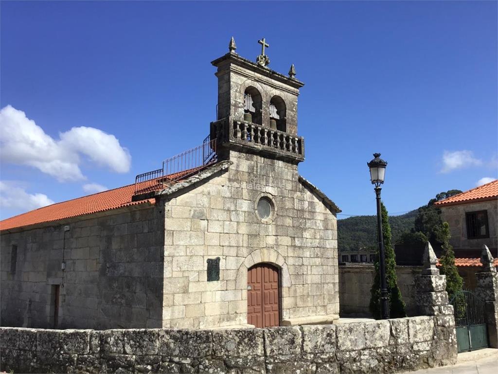 imagen principal Parroquia y Cementerio de Santa Mariña de Baíña