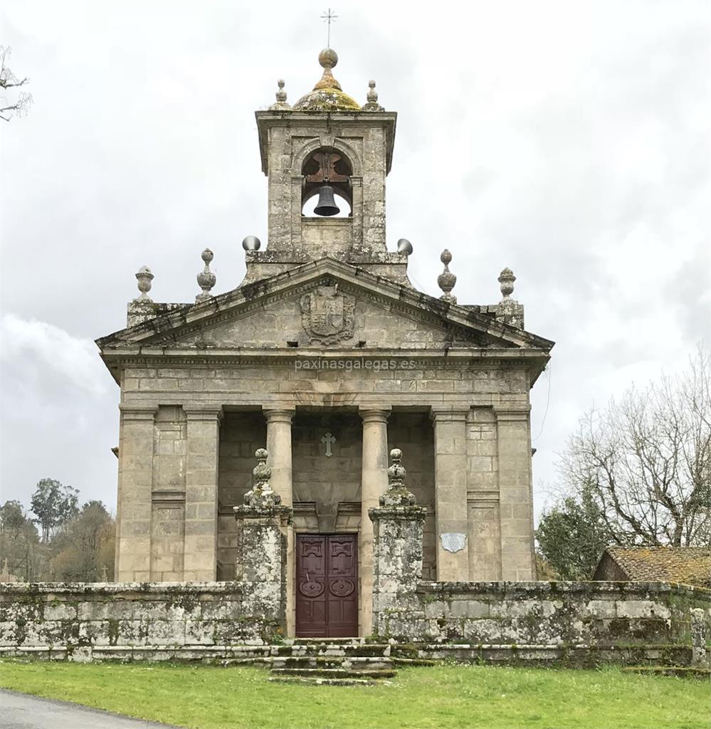 imagen principal Parroquia y Cementerio de Santa Mariña de Ribeira