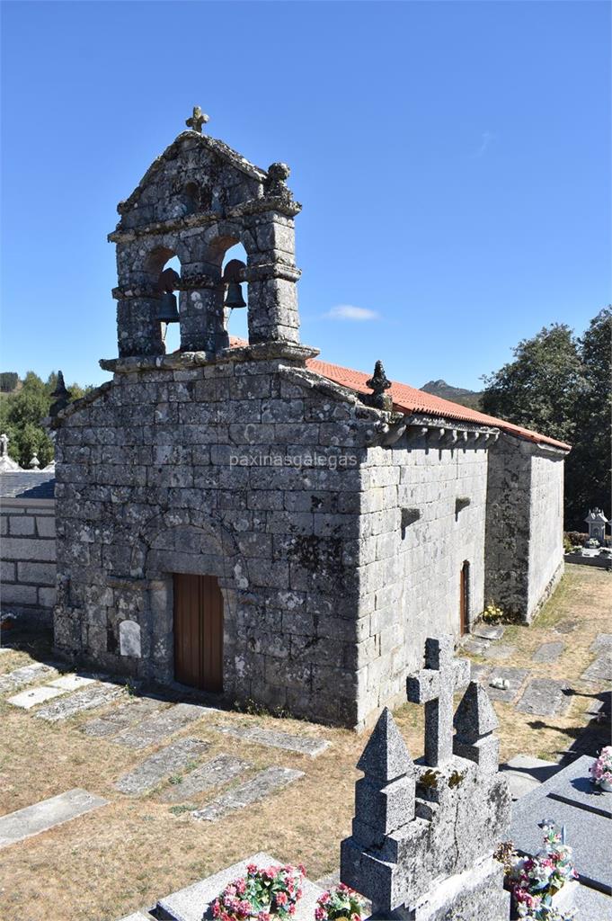 imagen principal Parroquia y Cementerio de Santa Mariña de Rioseco