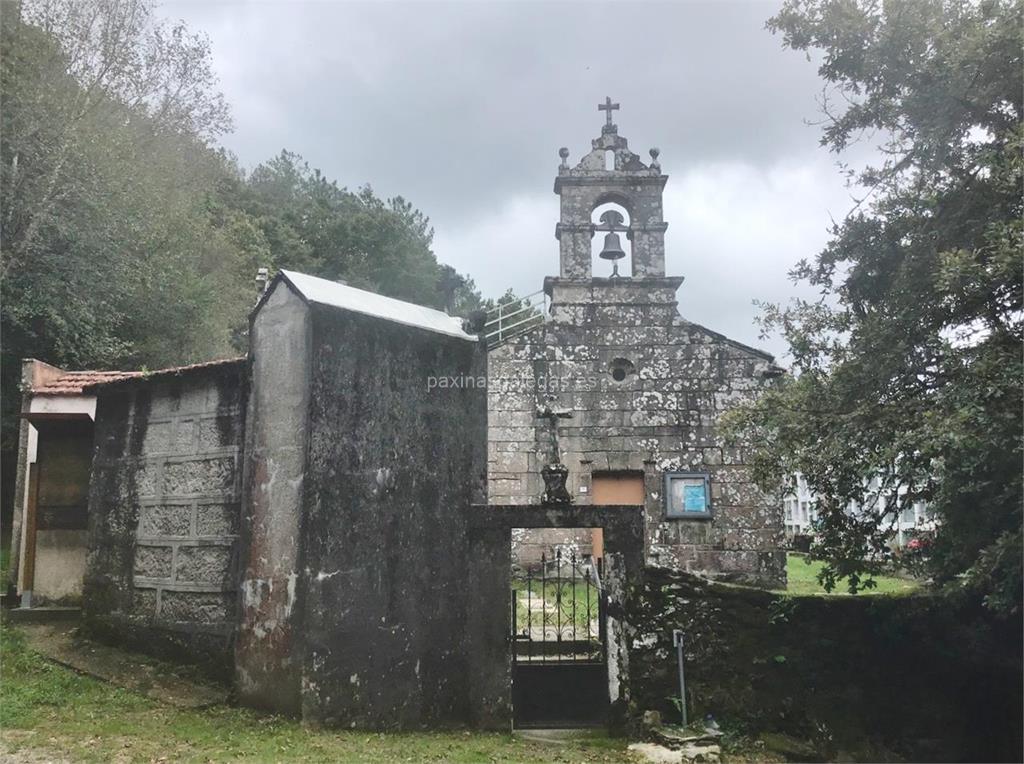 imagen principal Parroquia y Cementerio de Santa Mariña de Zobra