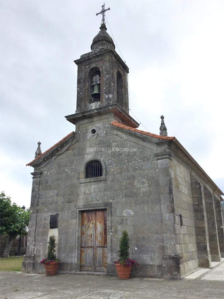 imagen principal Parroquia y Cementerio de Santa María de Baredo