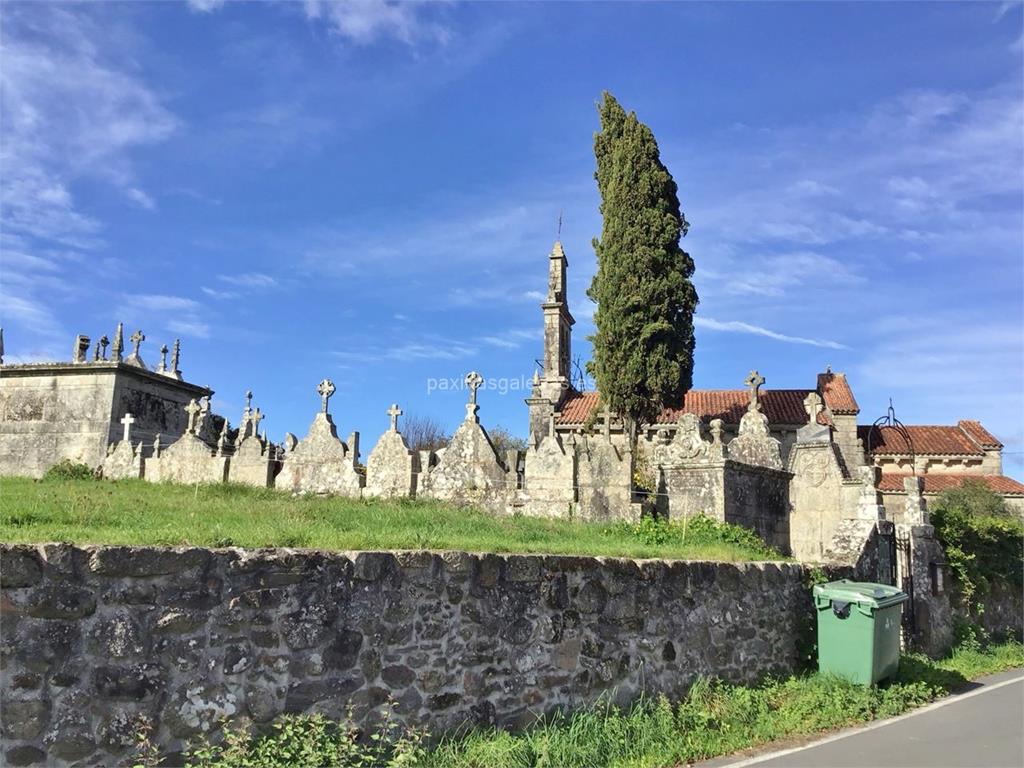 imagen principal Parroquia y Cementerio de Santa María de Camporramiro