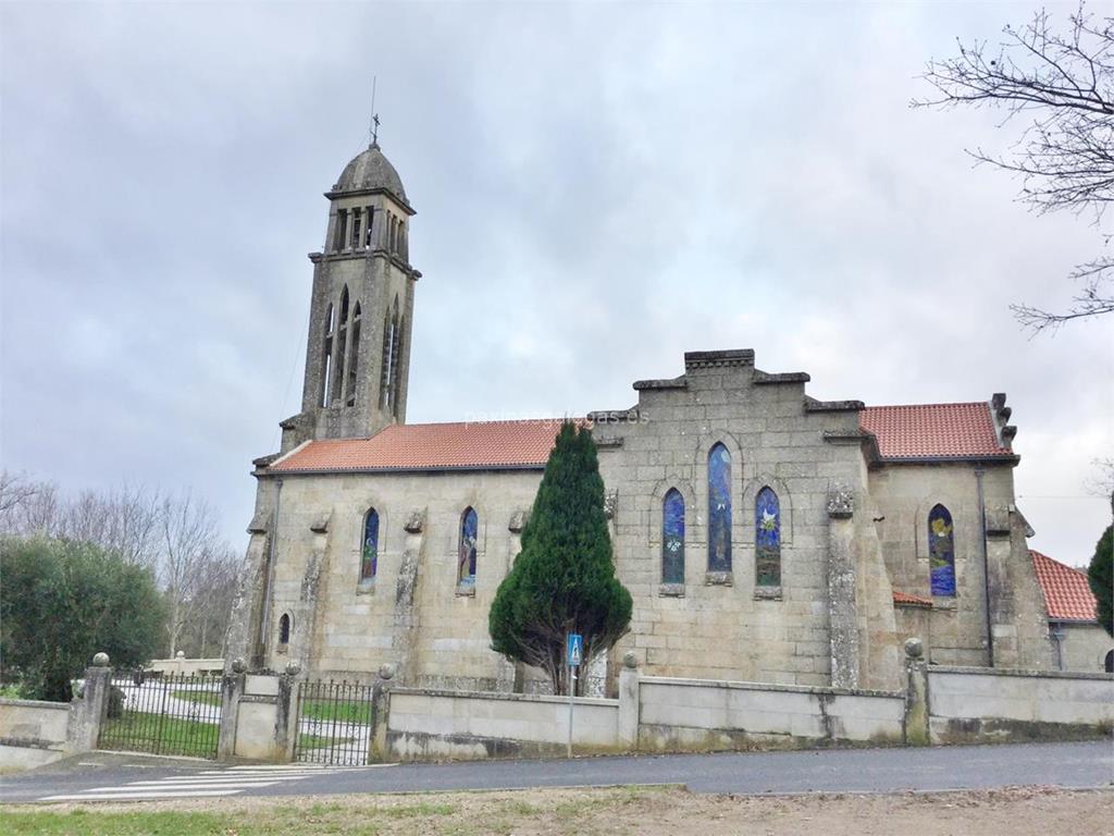 imagen principal Parroquia y Cementerio de Santa María de Lestedo