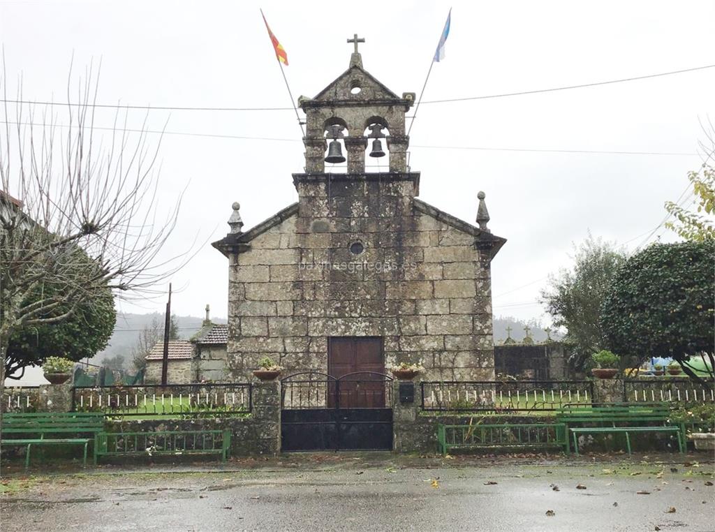 imagen principal Parroquia y Cementerio de Santa María de Liñares