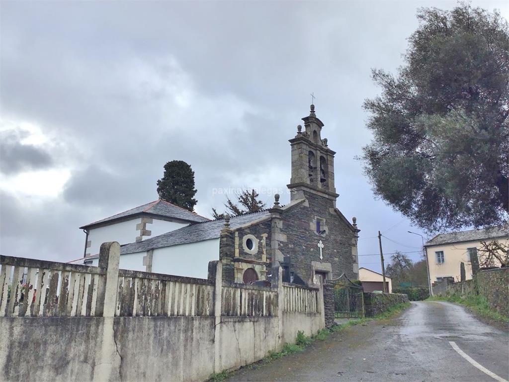 imagen principal Parroquia y Cementerio de Santa María de Luaces