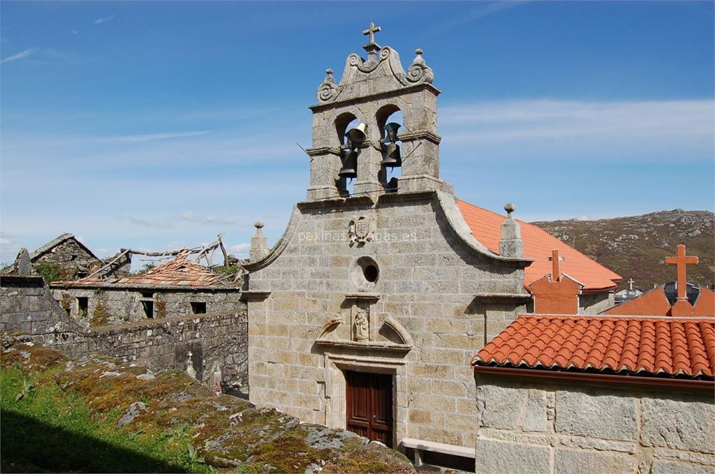 imagen principal Parroquia y Cementerio de Santa María de Nieva