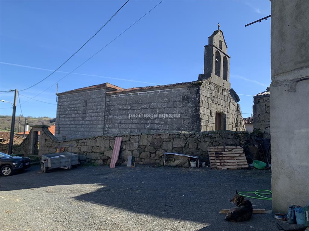 imagen principal Parroquia y Cementerio de Santa María de Paredes