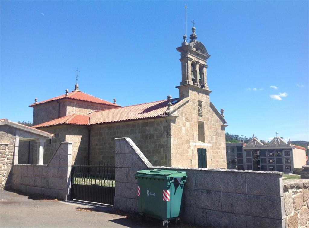 imagen principal Parroquia y Cementerio de Santa María de Queixas