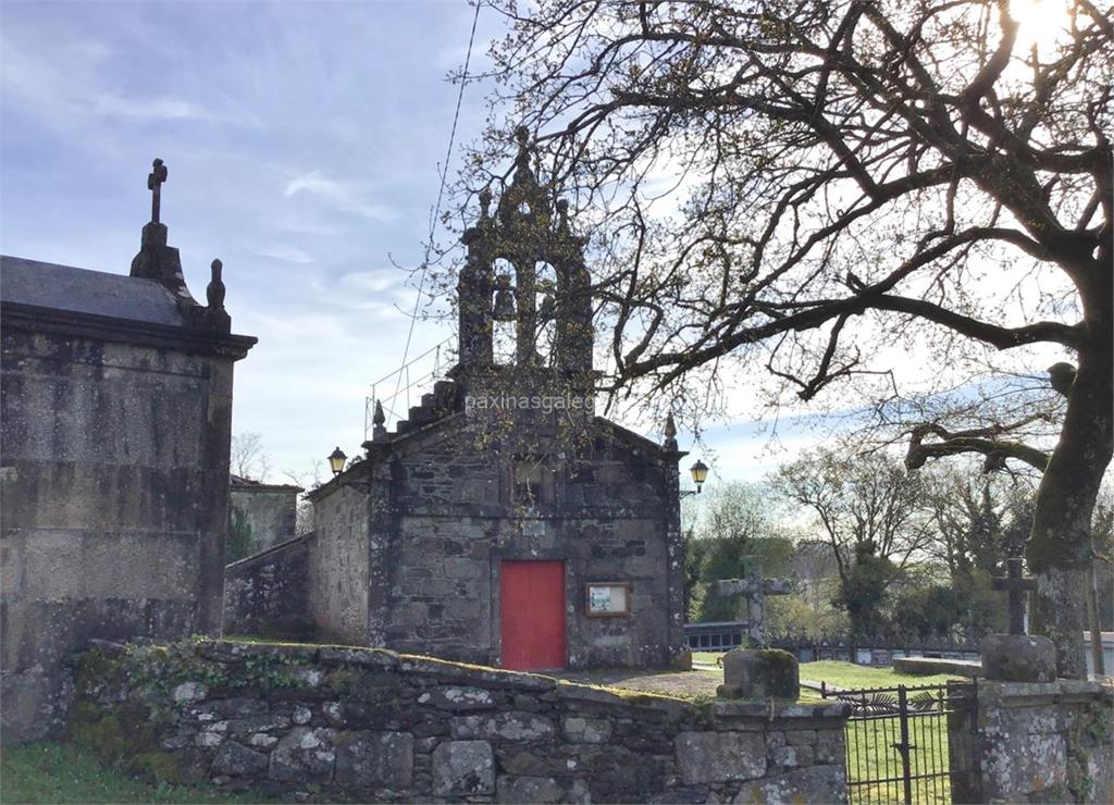 imagen principal Parroquia y Cementerio de Santa María de Trazo