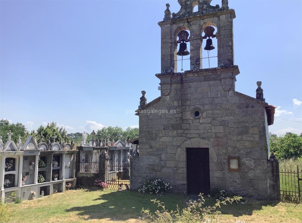 imagen principal Parroquia y Cementerio de Santa María de Vilaescura