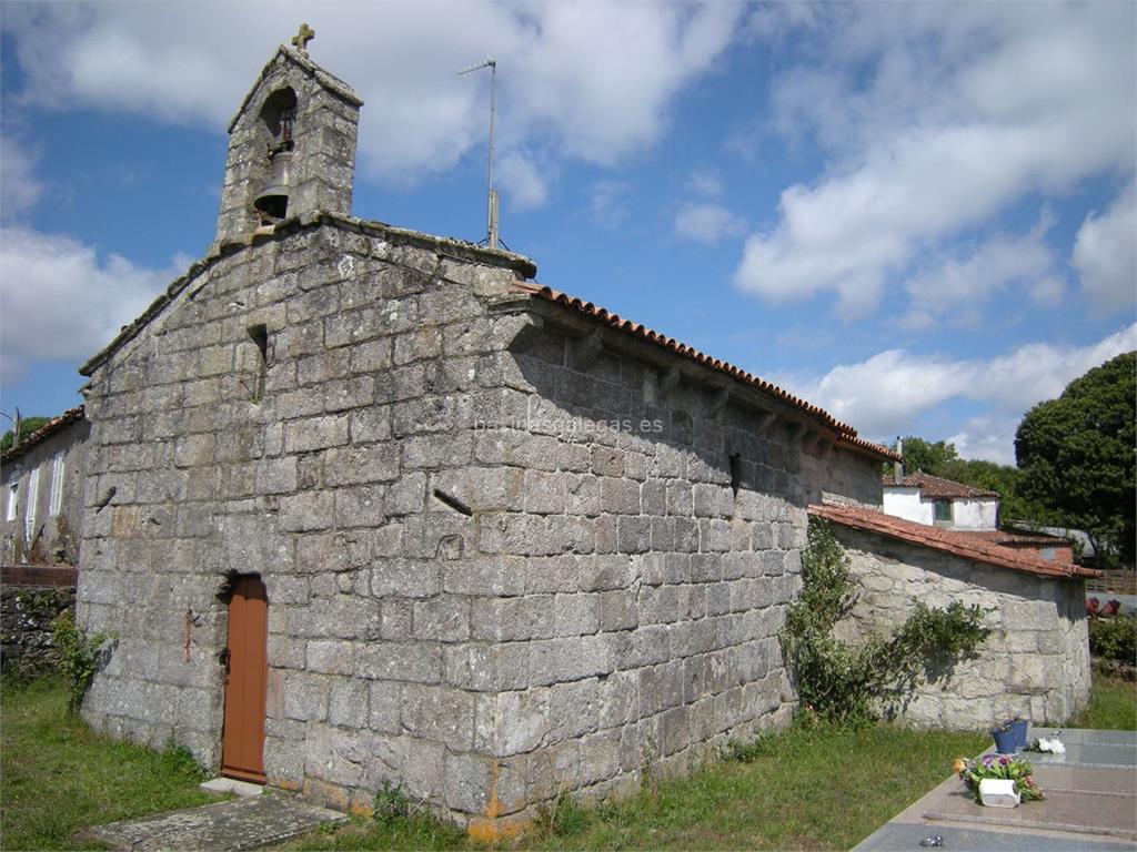imagen principal Parroquia y Cementerio de Santa María do Bispo