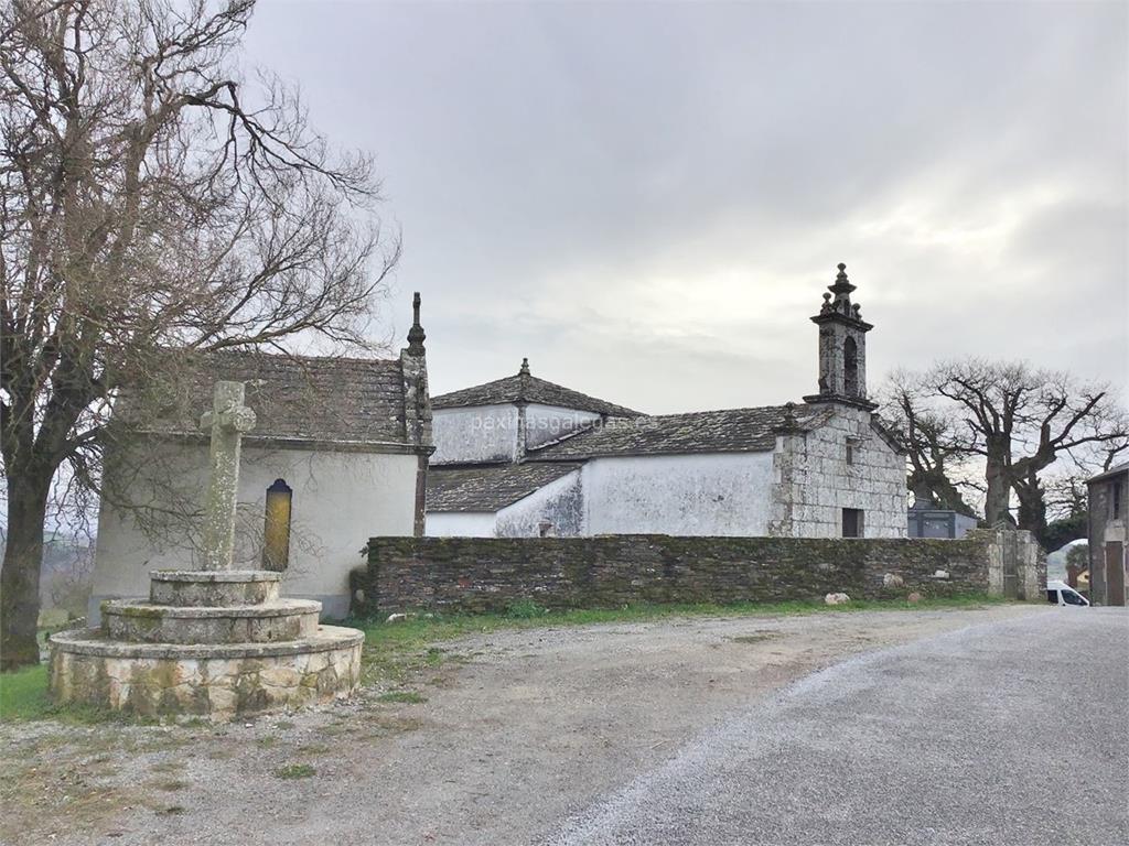 imagen principal Parroquia y Cementerio de Santa Marta de Fixós