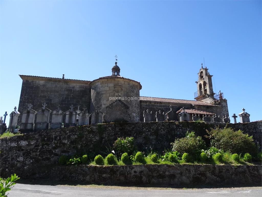 imagen principal Parroquia y Cementerio de Santiago de Carracedo