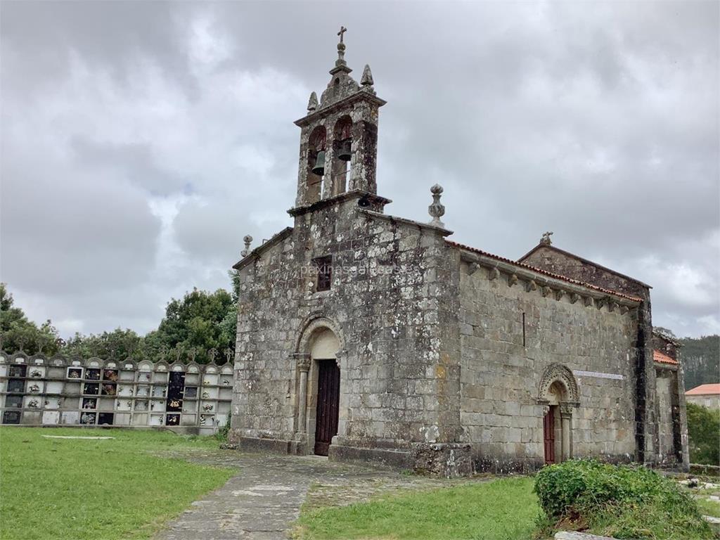 imagen principal Parroquia y Cementerio de Santiago de Cereixo