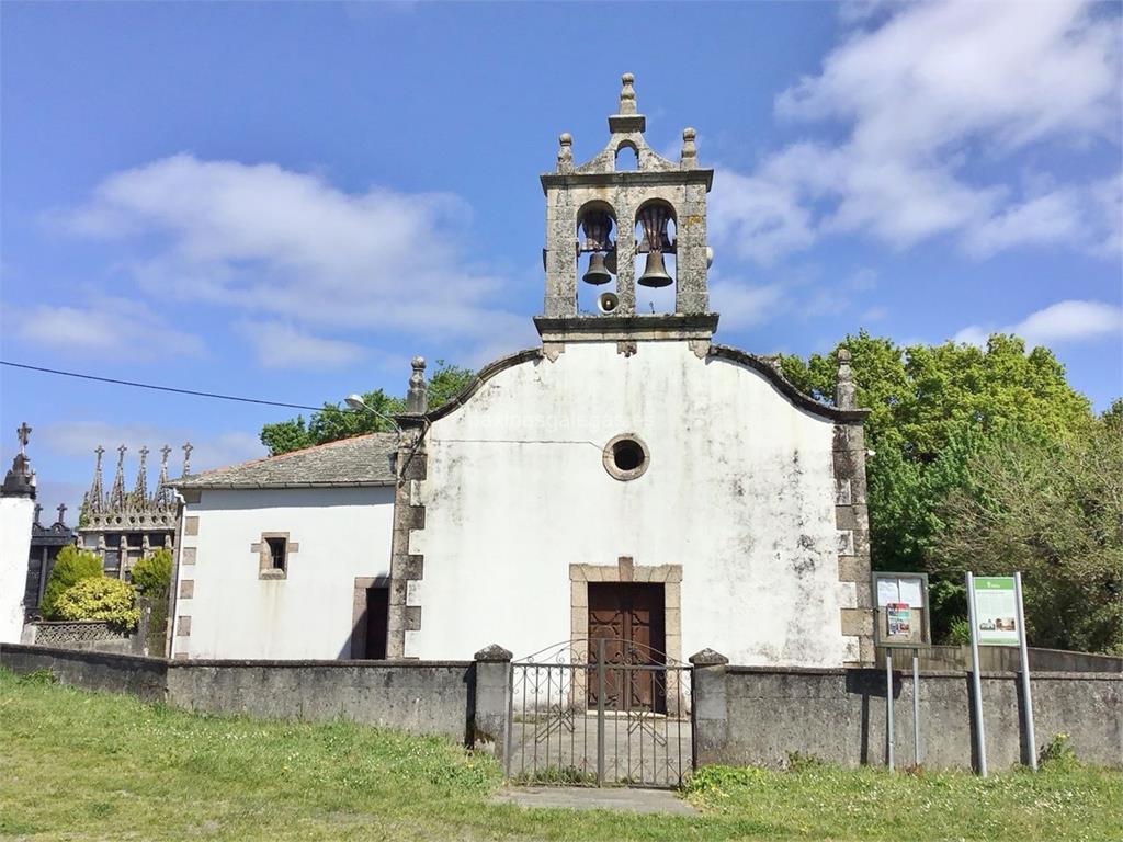 imagen principal Parroquia y Cementerio de Santiago de Felmil