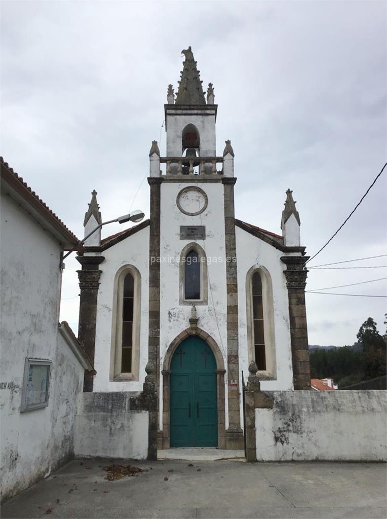 imagen principal Parroquia y Cementerio de Santiago de Franza