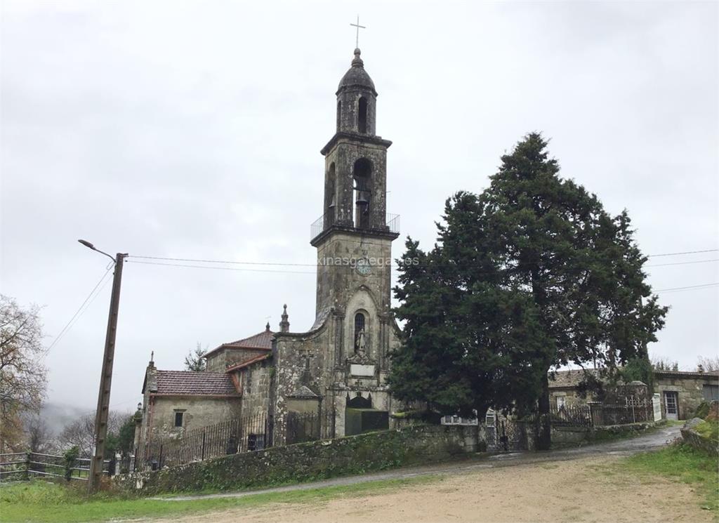 imagen principal Parroquia y Cementerio de Santiago de Parada das Achas