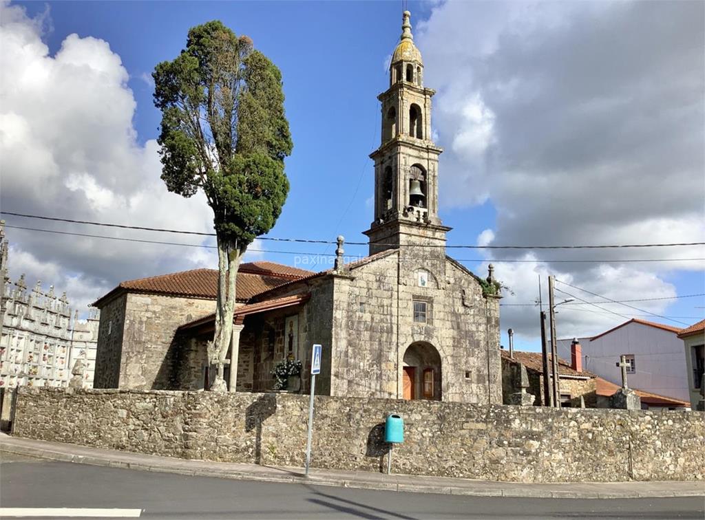 imagen principal Parroquia y Cementerio de Santo André de Zas