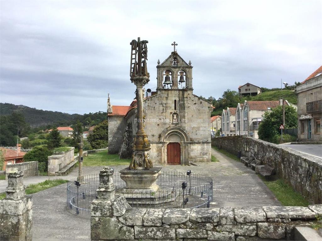 imagen principal Parroquia y Cementerio de Santo André do Hío