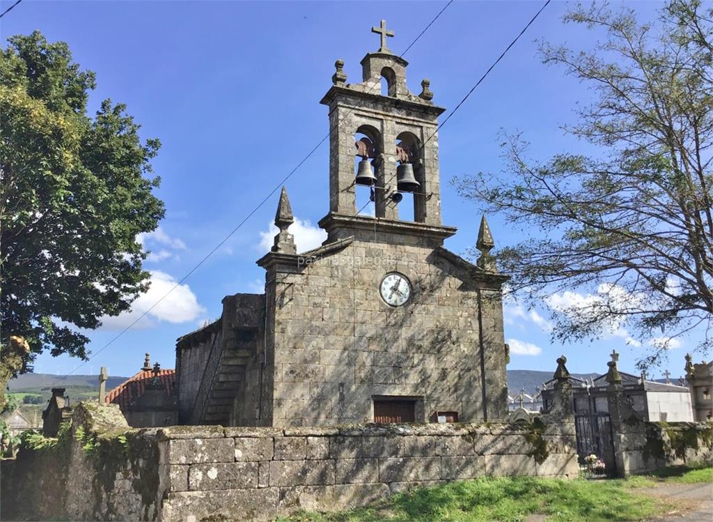 imagen principal Parroquia y Cementerio de Santo Estevo de Carboentes