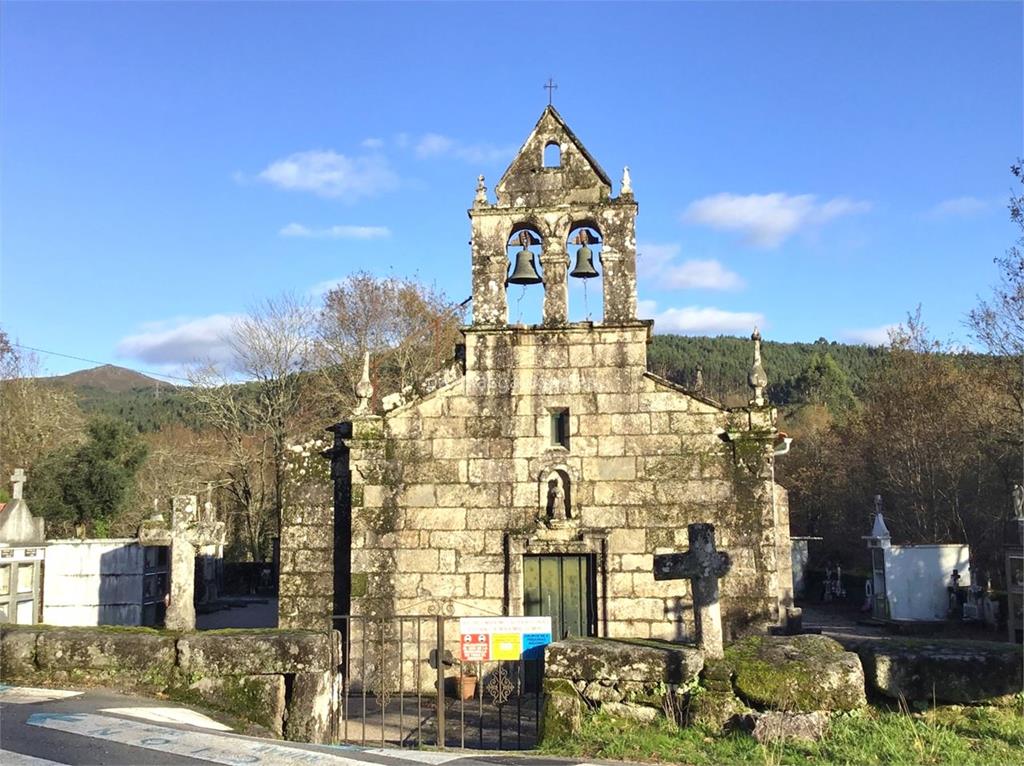 imagen principal Parroquia y Cementerio de Santo Estevo de Casteláns