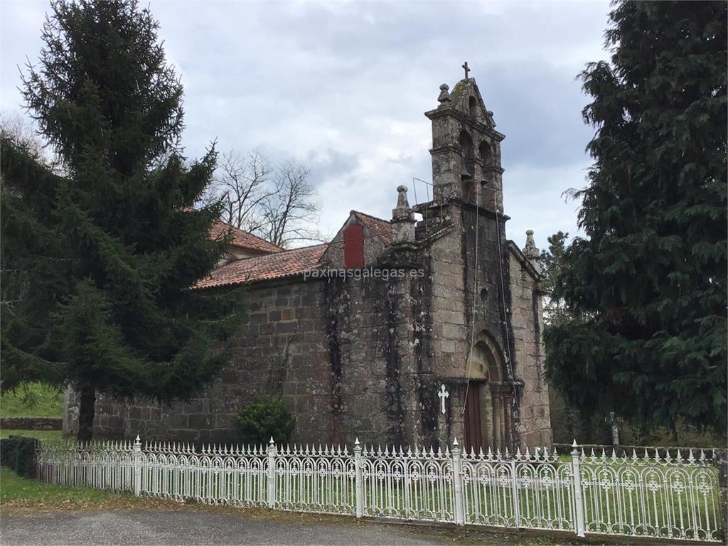 imagen principal Parroquia y Cementerio de Santo Estevo de Cumiar