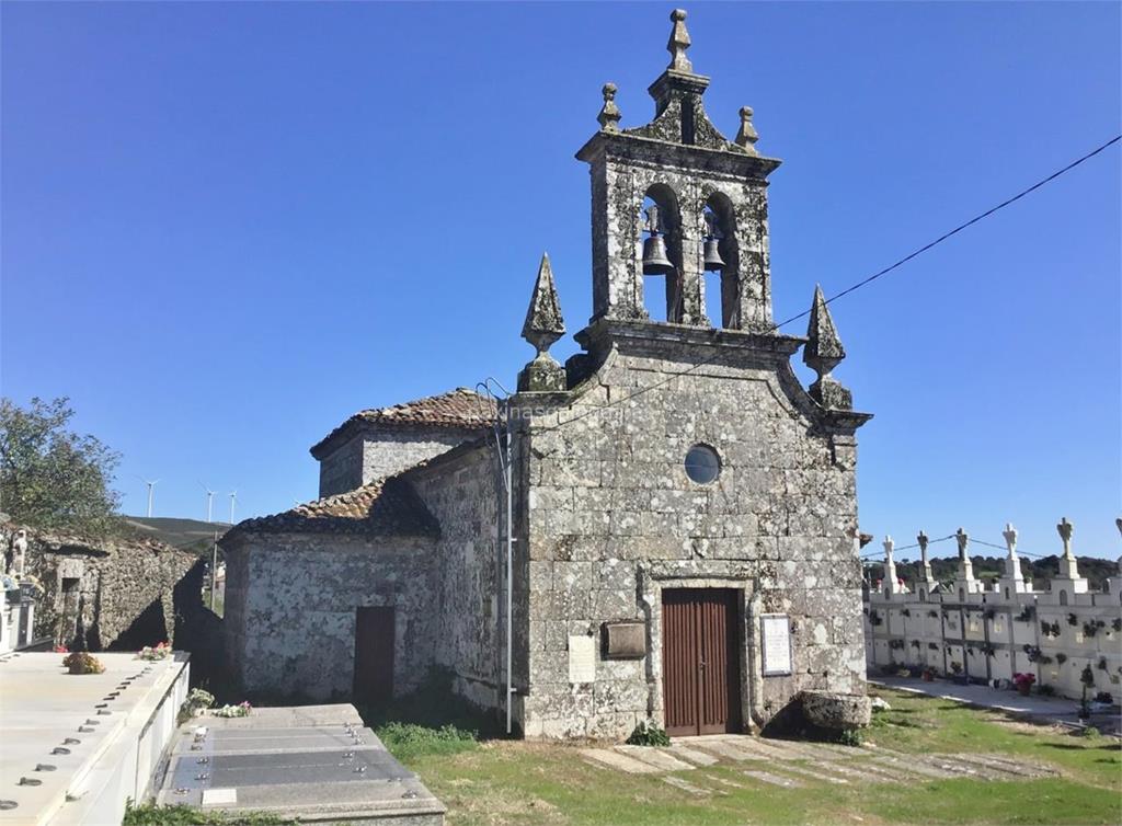 imagen principal Parroquia y Cementerio de Santo Estevo do Salto