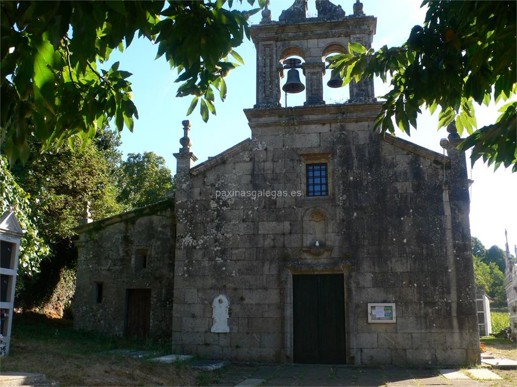 imagen principal Parroquia y Cementerio San Félix de Besexos