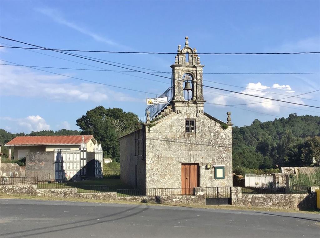 imagen principal Parroquia y Cementerio San Martiño de Pazos