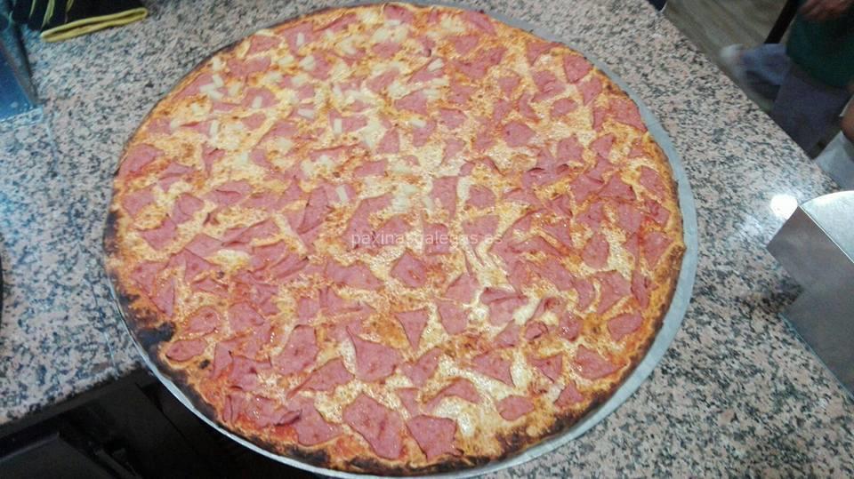 Pizza Tutto imagen 18