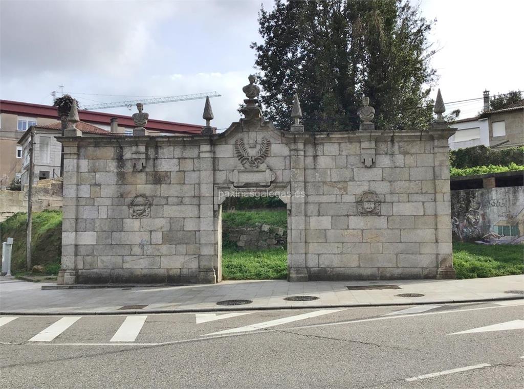 imagen principal Puerta Monumental de Santa Rita