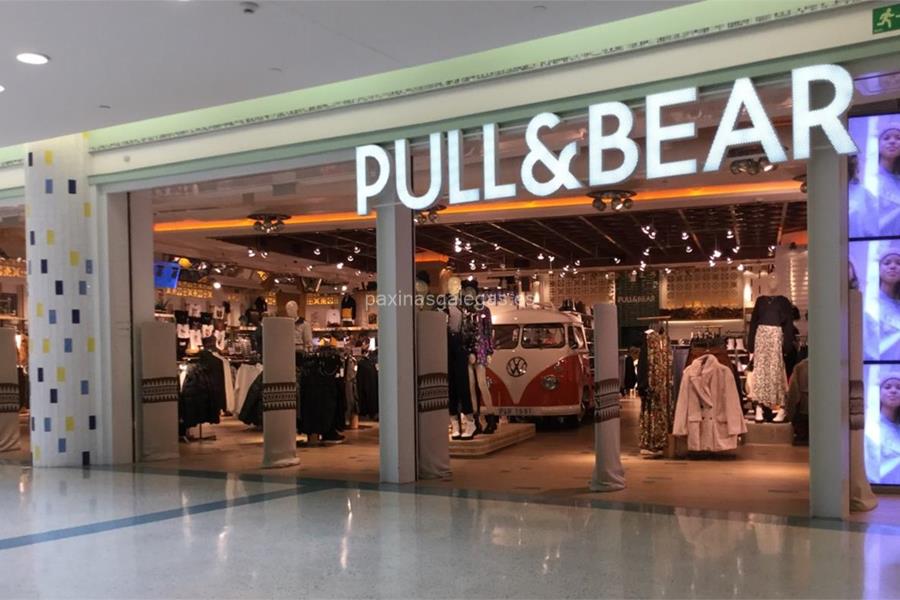 Tienda de Ropa Pull and Bear en Vigo (Miradoiro, 2 )