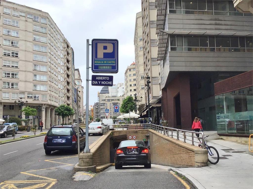 imagen principal Punto de Recarga Parking Rosalía de Castro
