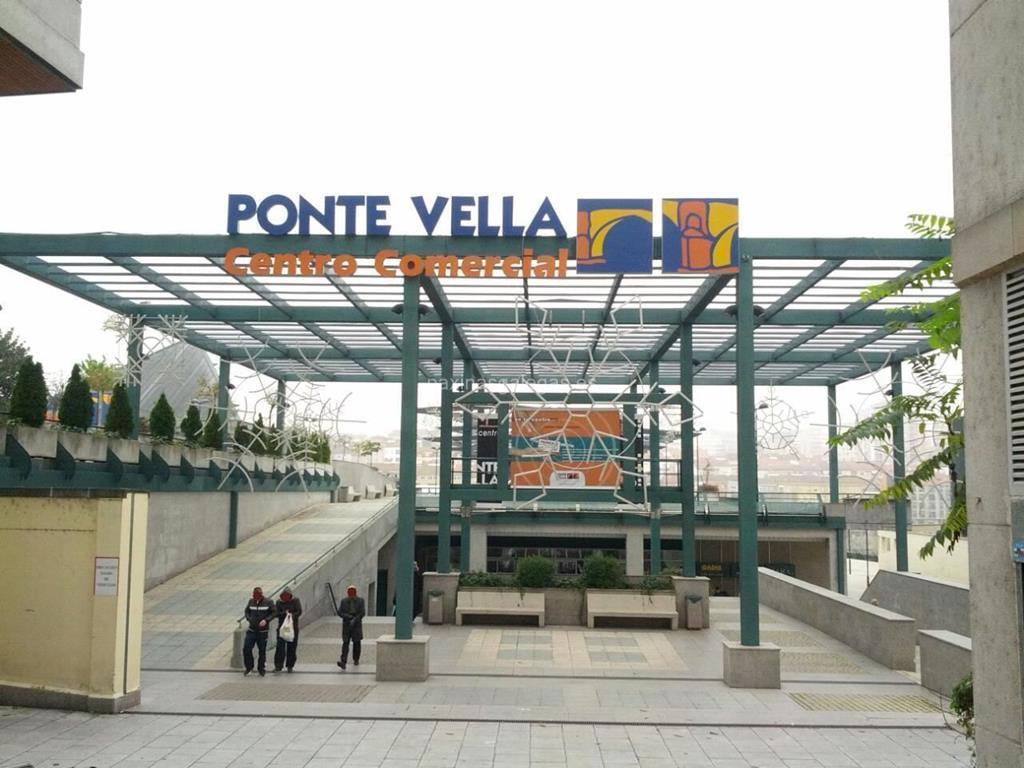 imagen principal Punto de Recogida Locker - Inpost (C. Cial. Ponte Vella)
