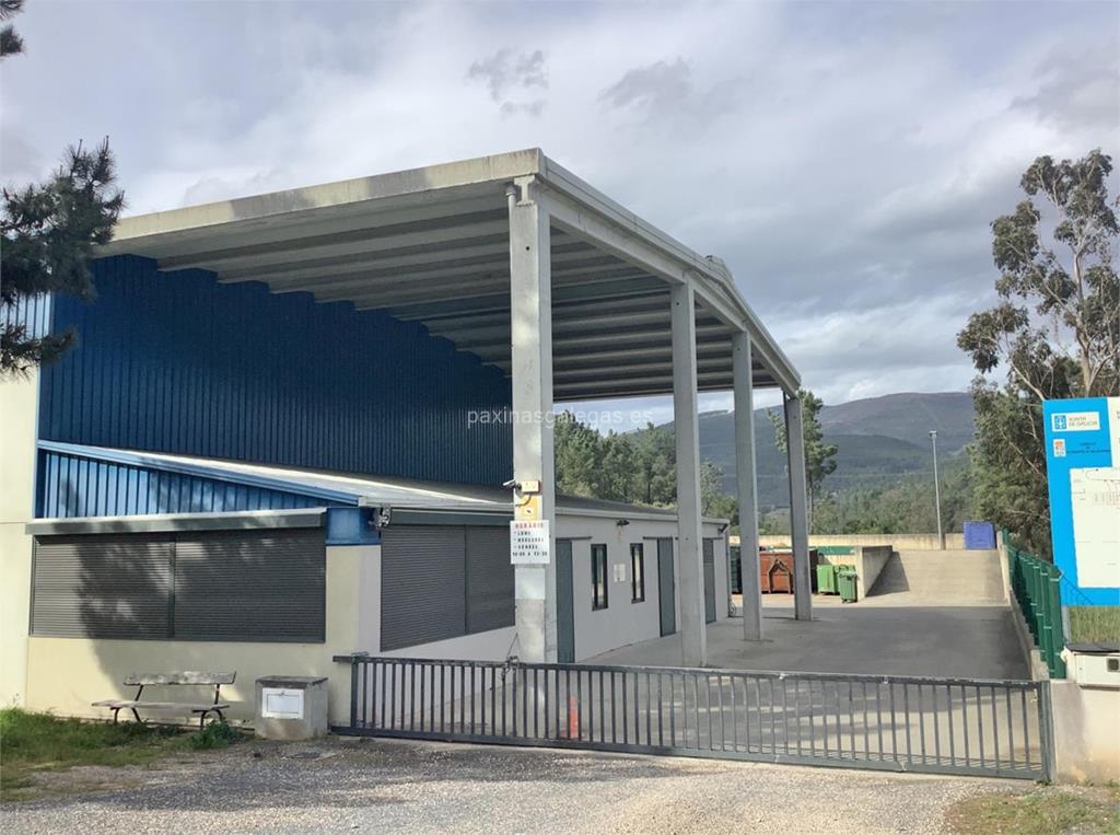 imagen principal Punto Limpio de Reciclaje de Vilamartín de Valdeorras