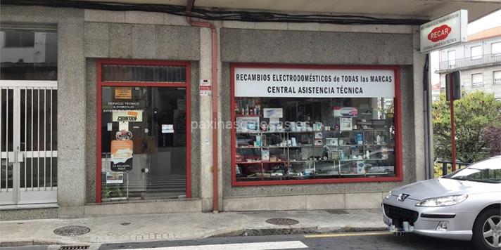 Al menos 2.000 personas de Vigo y su área buscan pareja estable a través de estas oficinas