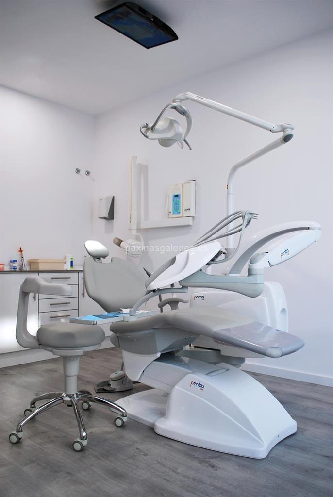 Rueiro Centro de Salud Dental imagen 8