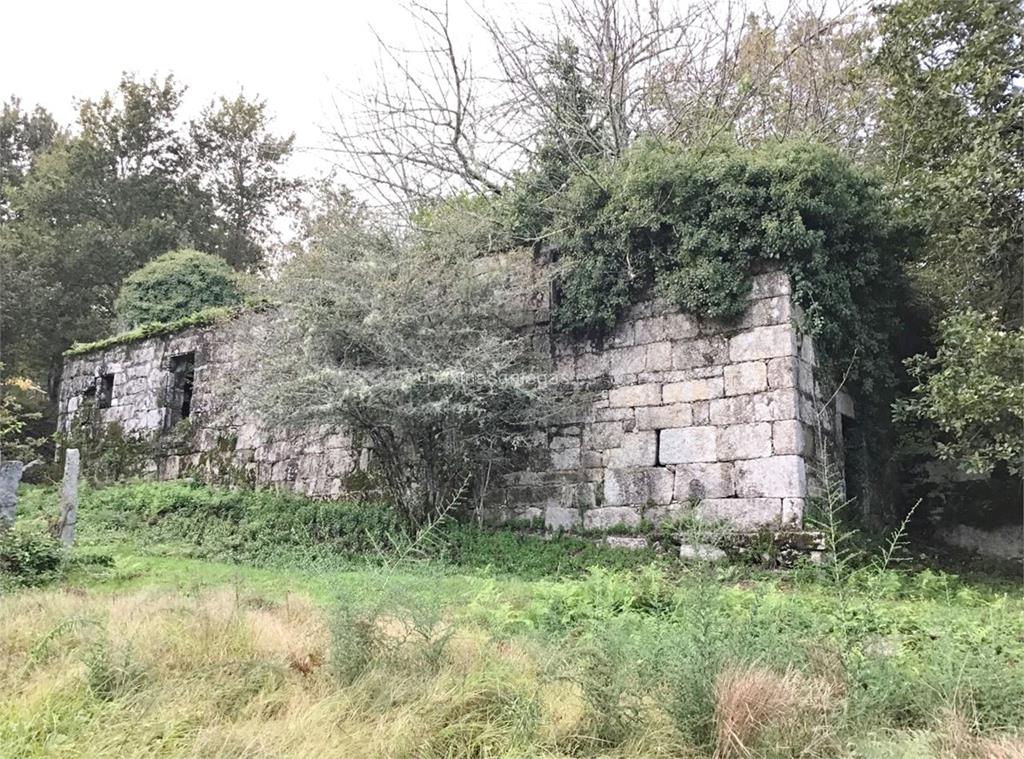 imagen principal Ruinas de la Casa Rectoral de Lira