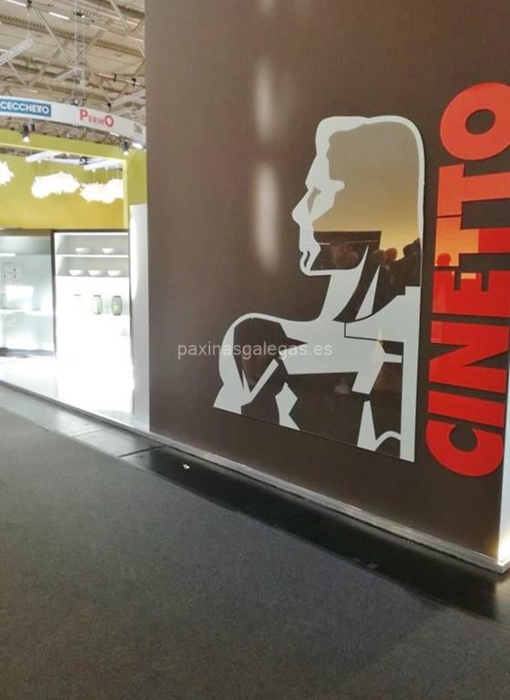 Ferretería Soluciones Técnicas para El Mueble, S.L. en Narón