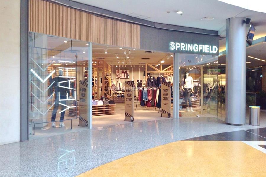 Tienda de Ropa Springfield en Narón