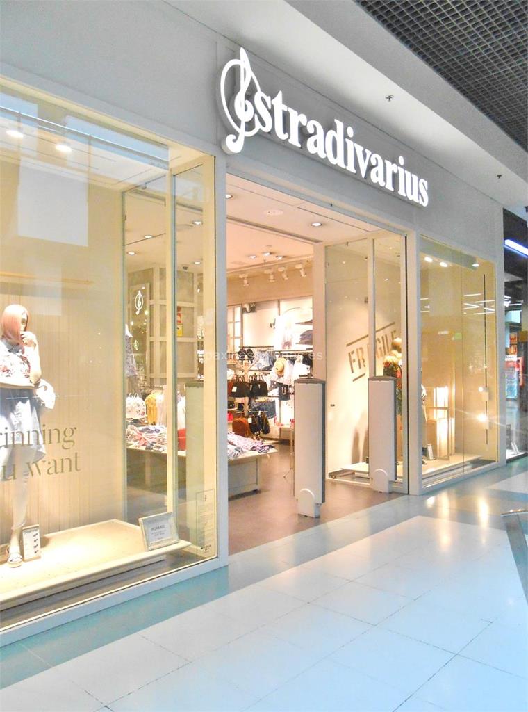 Tienda Ropa Stradivarius en