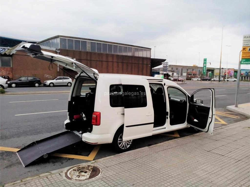 imagen principal Taxi Enrique Iglesias Rodríguez