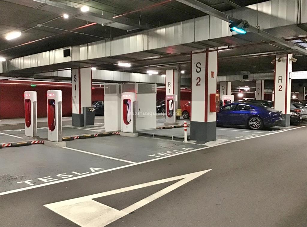 imagen principal Tesla Supercharger y otros Centro Comercial Gran Vía