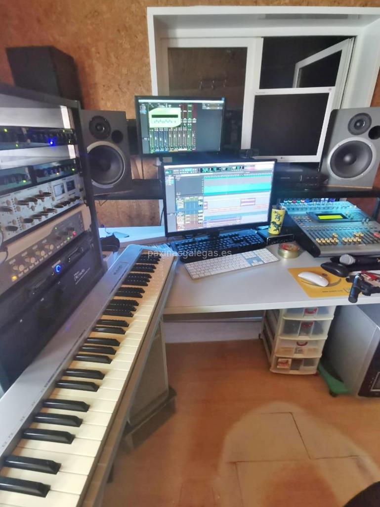 imagen principal Urban Grove Récords