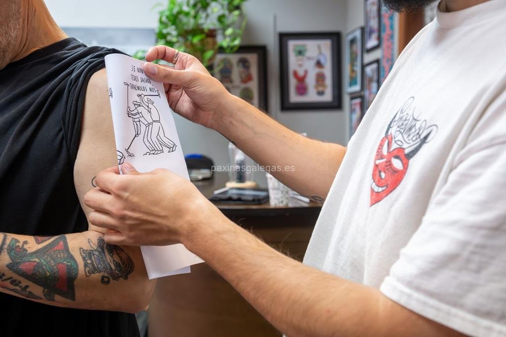 Vhs Tattoo imagen 6